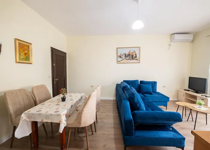 Seaside Serenity * Sarandë