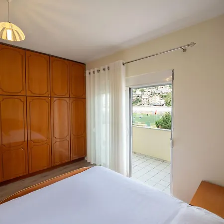 Apartment Seaside Serenity *